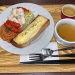 Cafe&meal YUM YUM - チーズマヨトーストセット