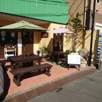 シャンティ - 水道道路の裏通り。まさに隠れ家。