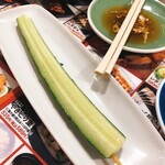 秋吉 - キューリ