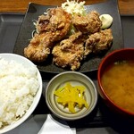 三代目 鳥メロ - 唐揚げ定食(スタンダード)