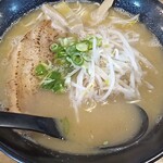 Hiroshima Ramen Hiranoya - 豚骨醤油ラーメン