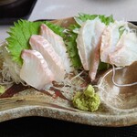 Sashimi Washoku Asahiya - 「真ホッケ刺身定食」のホッケをアップで‥