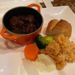 ポン・ド・リゼール  - ★もち豚の赤ワイン煮込み（1000円税込）★