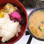 うなぎが安くて旨いだけ 鰻やす - 