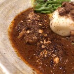 SPICY CURRY 魯珈 - カカオリッチビーフカレー