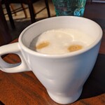 CHERRY BEANS CAFE - ホットカフェラテ