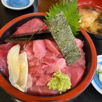 悠久 - マグロ丼　　¥1.880(内税)
