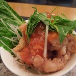 中華酒膳 幸龍 - （2012/12月-2）この日のお通しは「唐揚げのチリソースがけ」みたいなもの