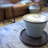 KAMAKIRI COFFEE - ◆コルダード(530円）・・説明通り、通常のカフェオレよりも珈琲を強めに感じますね。 珈琲自体は少し苦みのあるタイプですけれど、ミルクでマイルドになり好み。