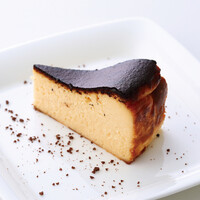 バスクチーズケーキ