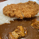 マイカリー食堂 - 欧風ロースカツカレー・トッピングビーフ