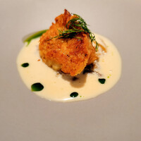 ル　ピニョン - 鱈の白子のムニエルとフランス産シャントレル茸