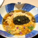 くろぎ - 半田素麺　天かす　雲丹　キャビア　卵黄の反則的な料理　キャビアは乗せ過ぎではなかろか＾＾
