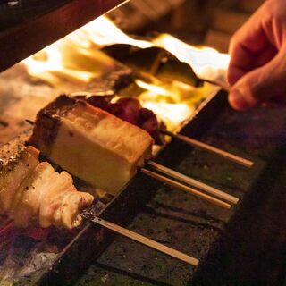 “Torishiki”下料的“近火的强火”产生的多汁烤制而成