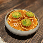 aru - ブロッコリーピューレと自家製カラスミのタルト