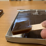 鯖江菓子工房 Yamahatsu   - すくった感じ