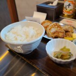 Sapporo Gyouza Seizousho - ご飯です。