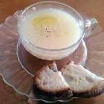 さんかく - ミニスープ：白ネギとジャガイモのポタージュ
