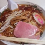 楽陽軒 - ラーメン￥３５０