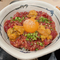 牛刺しと焼肉 仔虎 クリスロード店 - 