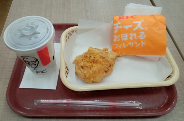 ケンタッキーフライドチキン アピタ新潟西店 - 小針/レストラン | 食べログ