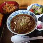 北村温泉ホテル - お蕎麦とかき揚げ丼のセット