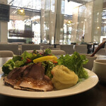 ベイシーズ カフェ＆ダイナー フチュウテラス - 