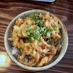 西長堀 すずき - 桜エビかき揚丼 上から