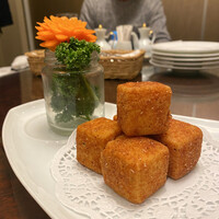 中国料理 王宮 - 豆腐の香り揚げ６種のスパイス