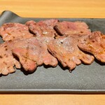 Tan伍の牛たん焼き　ネギ塩添え