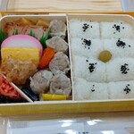 Kiyouken Takashima Yanihombashiten - シウマイ弁当 860円 ♪