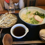 手打ちうどん 自遊席 - 