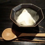 山元麺蔵 - サービスの杏仁豆腐