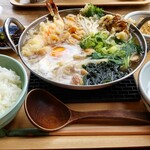 麺処 ちゅるちゅる - 鍋焼きのおうどん、ふりかけご飯サービス(平日限定)