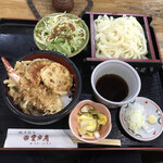 愛宕庵 - 料理写真:ミニ天丼セット（税込み９００円）