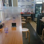 丸池製麺所 - 内観