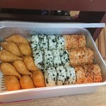 丸池製麺所 - おにぎりなど