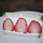 ぱん兄弟 - フルーツサンド いちご くまもと県産 ひのしずく使用☆