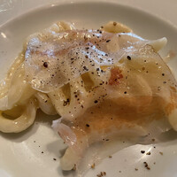 Giglio - パルメジャーのピチ（豚の頬のサラミのせ）