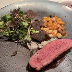 ルカンケ - カスレという豆の煮込み、トリュフがかけられて香りと風味の重なりが凄い、、