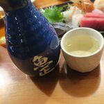 魚正 - 熱燗です