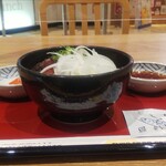 ザ・どん - 炭火焼まぐろたたき丼 (税込)780円 ※正面から　(2022. 2月)