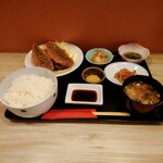 Wagokoro Kagiri - 牡蠣と鰺フライ定食