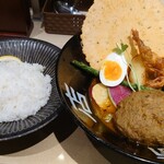 スープカレー奥芝商店 - おくしばーぐカリー 1980円 全景