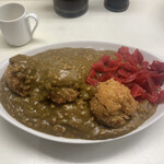 ライスカレー まんてん - 福神漬けでオメカシ