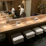 焼鳥 おみ乃 - 店内