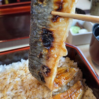 天然うなぎ しま村 - 【2021.12.5】皮目の焼き加減。