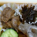 峠の釜めし おぎのや - 鶏モツ焼きはお酒のツマミにも
