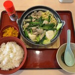 ジョイフル - 博多もつ鍋定食（ちゃんぽん麺入り）