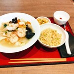 中華マニア - 海鮮野菜タンメン＋半チャーハンセット♬